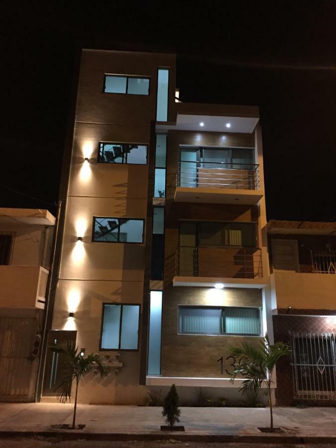Habitaciones Amuebladas Veracruz Logos Esterno foto